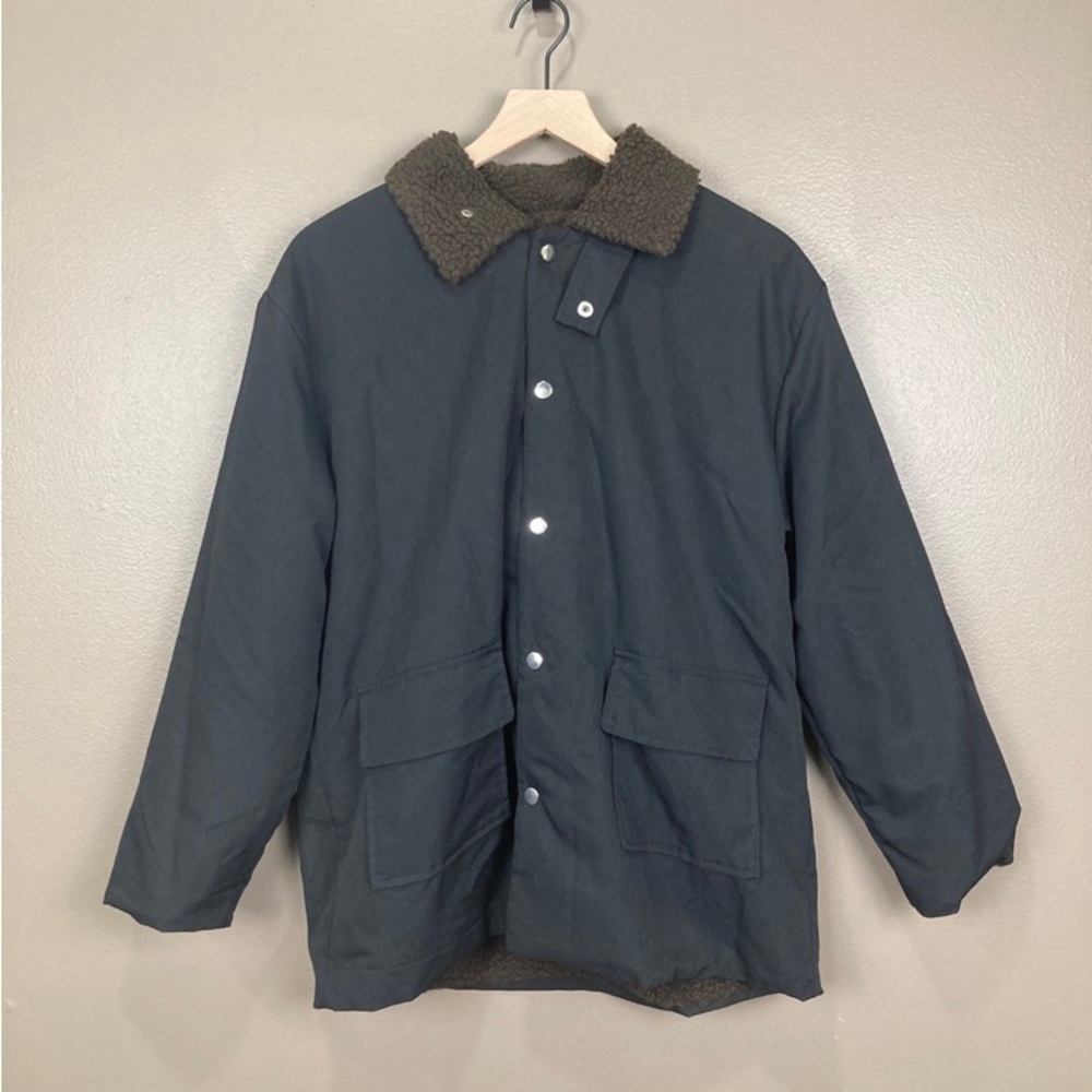 Women’s coat size medium